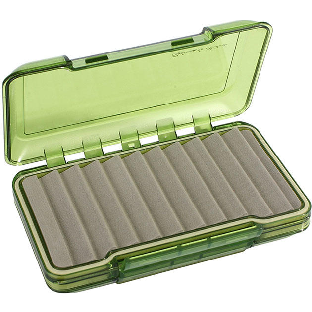 Арт.UAM-078C Коробка для мормышек и мушек "Mikado" ( 15,8 х 9,8 х 4см ) зелёно-прозрачная, водонепрониц.