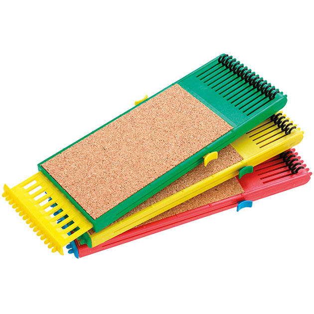 ZO10-02 Мотовильце для поводков "Mikado" раздвижное с пружинками (21--34 х 8см, пробка)